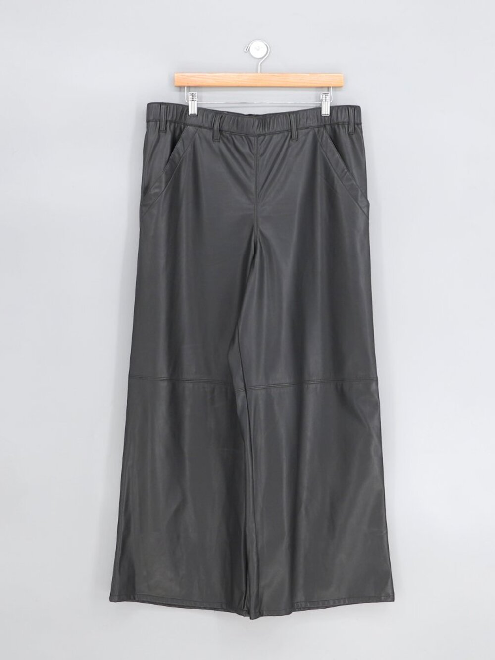 WE THE FREE Black Faux Leather Wide Leg Pull On Pants Size L